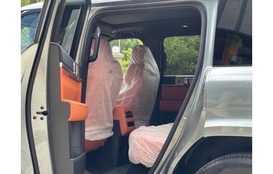 Leopard 7 Ultra 2025